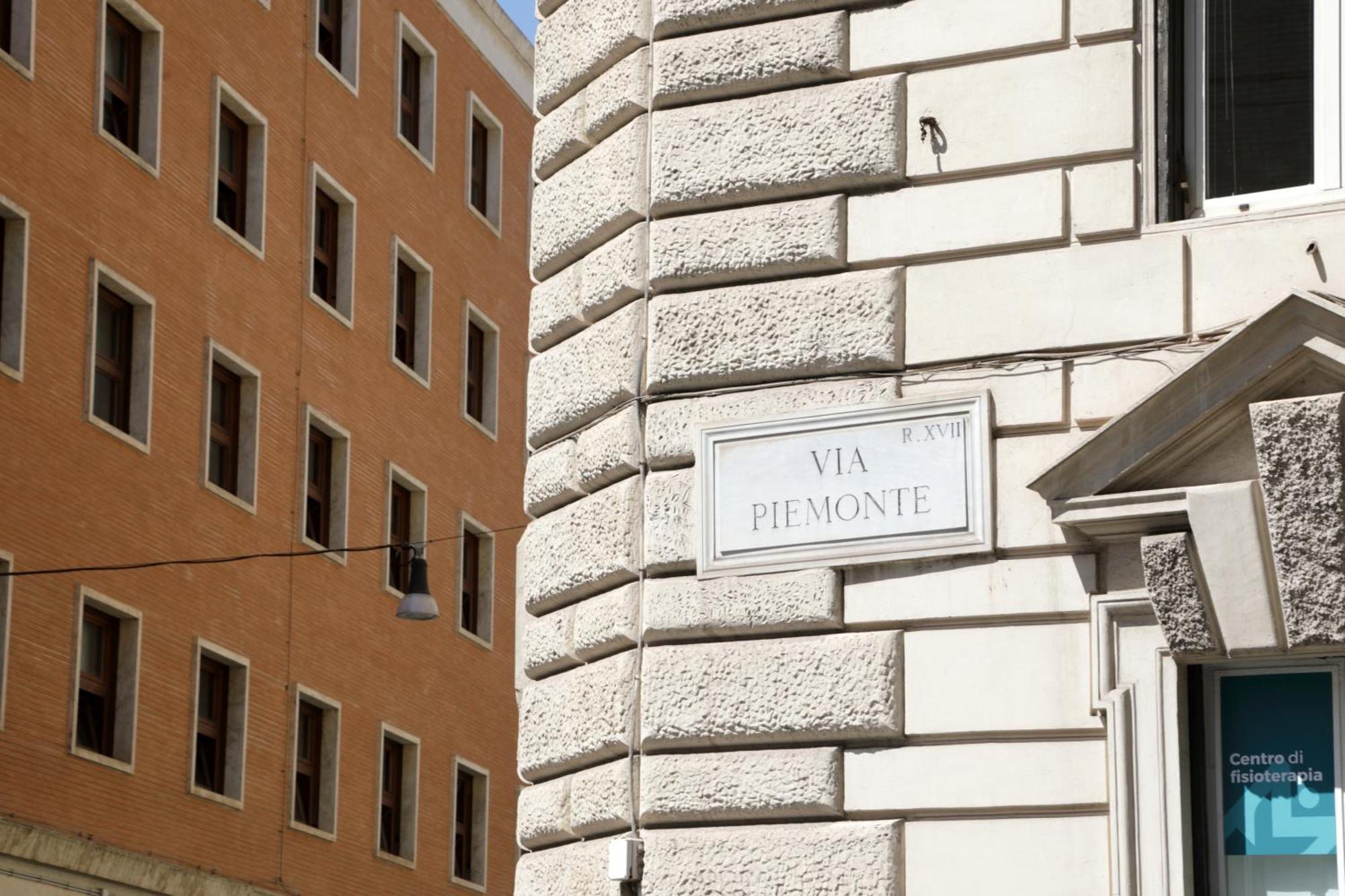 The Right Place 4U Piemonte Apartment Рим Экстерьер фото